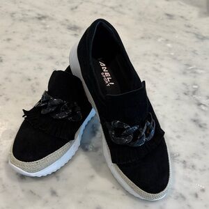 VanEli Sport Black and White Women's Chain Detail Slip-On Shoes